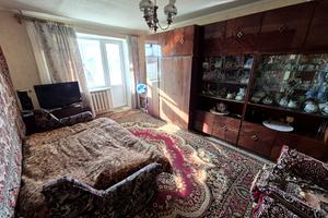 квартира по адресу Будівельників, 8