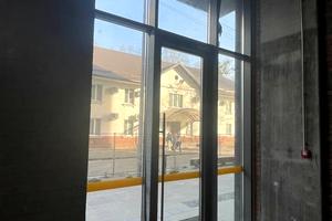 коммерческая по адресу Вавиловых ул., 11