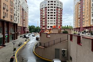 комерційна за адресою Федора Ернста вул., 16-В