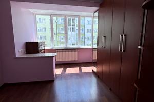 квартира по адресу Строителей ул., 30