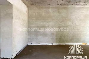 комерційна за адресою Капушанська вул., 170