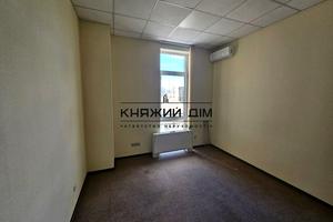 коммерческая по адресу Антоновича ул. (Горького), 33В