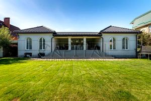 дом по адресу Киевская ул., 10