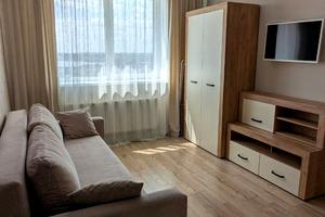 квартира за адресою Миколи Боголюбова вул., 5