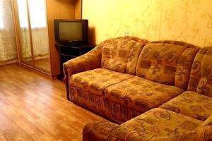 квартира по адресу Амосова ул. (Корчагінців), 1