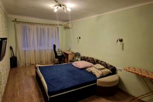 квартира за адресою Навроцького вул., 3