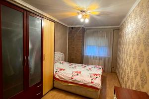 дом по адресу Центральна