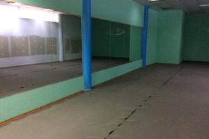 комерційна за адресою Академіка Павлова вул., 160