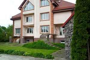 будинок за адресою Бориспільський