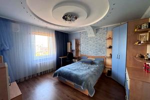 дом по адресу с. Грузевица, Героїв крут, 2