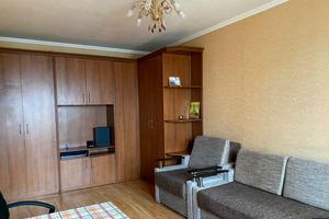квартира за адресою Анни Ахматової, 14Б