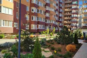 квартира за адресою Паустовского, 42