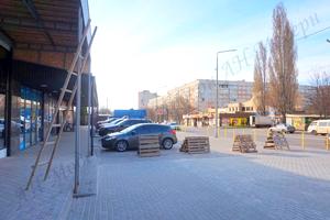 коммерческая по адресу Дружбы Народов ул., 238