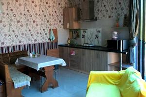 будинок за адресою Планетна вул., 8