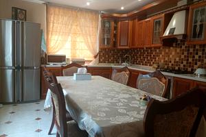 будинок за адресою Центральна вул., 26