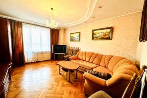 квартира за адресою Сергіївська вул., 3б
