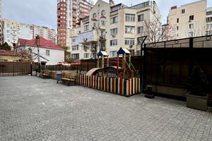 квартира за адресою Педагогічна вул., 23