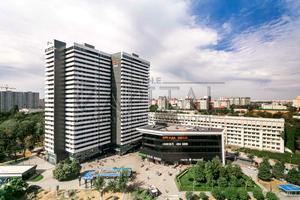 комерційна за адресою Голосіївський просп. (40-річчя Жовтня), 132