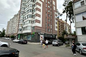 комерційна за адресою Університетська вул., 2-Ю