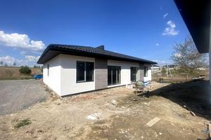 будинок за адресою Масив київський, 100