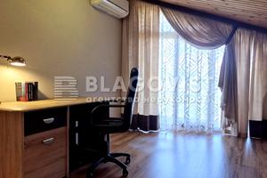 будинок за адресою Миру вул., 3