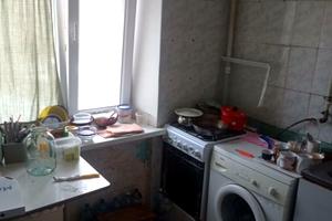квартира за адресою Соборності вул. (Жовтнева), 79
