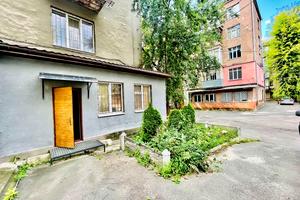 комерційна за адресою Мироносицька вул., 93