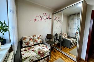 квартира по адресу Звенигородская ул., 111