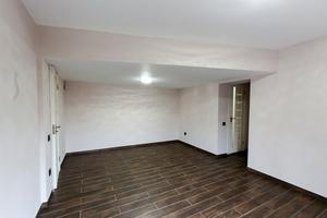 комерційна за адресою Теремнівська вул., 65