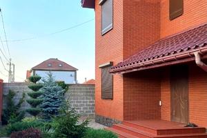 будинок за адресою Паустовского, 22