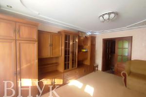 квартира по адресу Гулака-Артемовского ул., 1