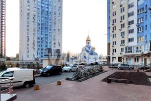 комерційна за адресою Академіка Глушкова просп., 9-В
