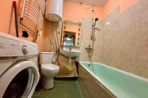 квартира за адресою Хіміків вул., 18