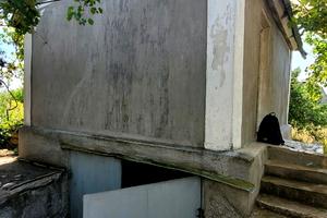 дом по адресу центральна