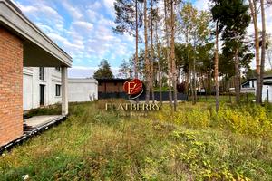 будинок за адресою Набережна вул.