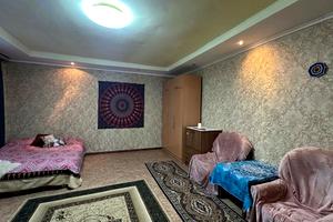 квартира по адресу Святониколаевская ул., 3