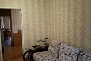 квартира по адресу Небесной Сотни просп. (Маршала Жукова), 11