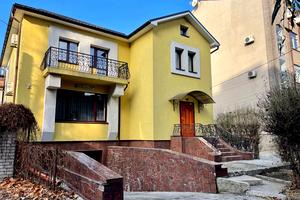 дом по адресу Владимира Моссаковского ул. (Клари Цеткін), 30