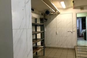 коммерческая по адресу Леся Курбаса ул., 2
