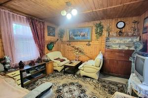 дом по адресу Озерна
