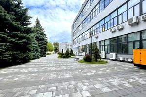 комерційна за адресою Київ, Лаврська вул. (Січневого Повстання), 16