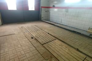 комерційна за адресою Миру просп., 243-А