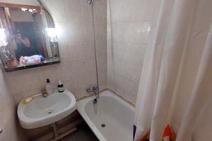 квартира за адресою Космонавтів вул., 86