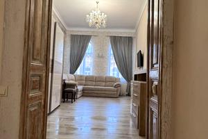 квартира за адресою Івана Франка вул., 104
