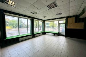 комерційна за адресою Гетьмана Мазепи вул., 61
