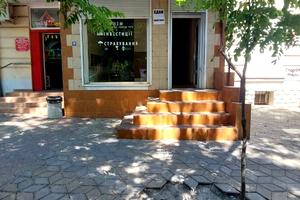 коммерческая по адресу Базарная ул., 82