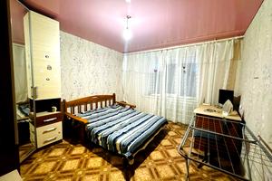 квартира за адресою Валентинівська вул. (Блюхера), 58а