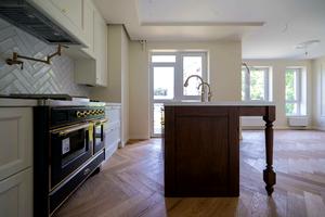 квартира по адресу Пекарская ул., 30