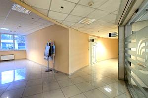 комерційна за адресою Голосіївський просп. (40-річчя Жовтня), 58-А