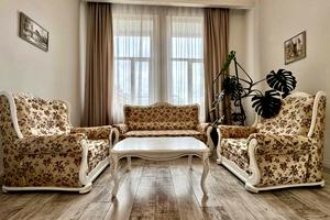 квартира по адресу Антоновича, 1